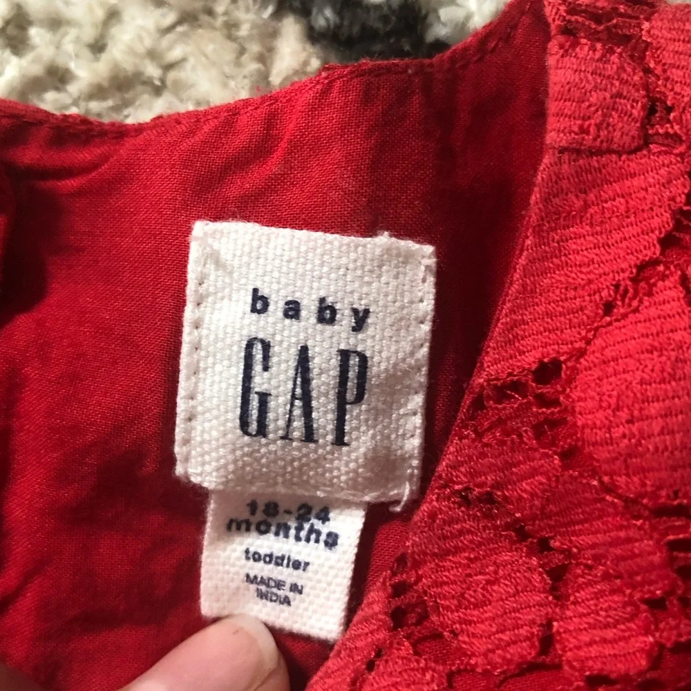 Baby Gap lace dress 2pc